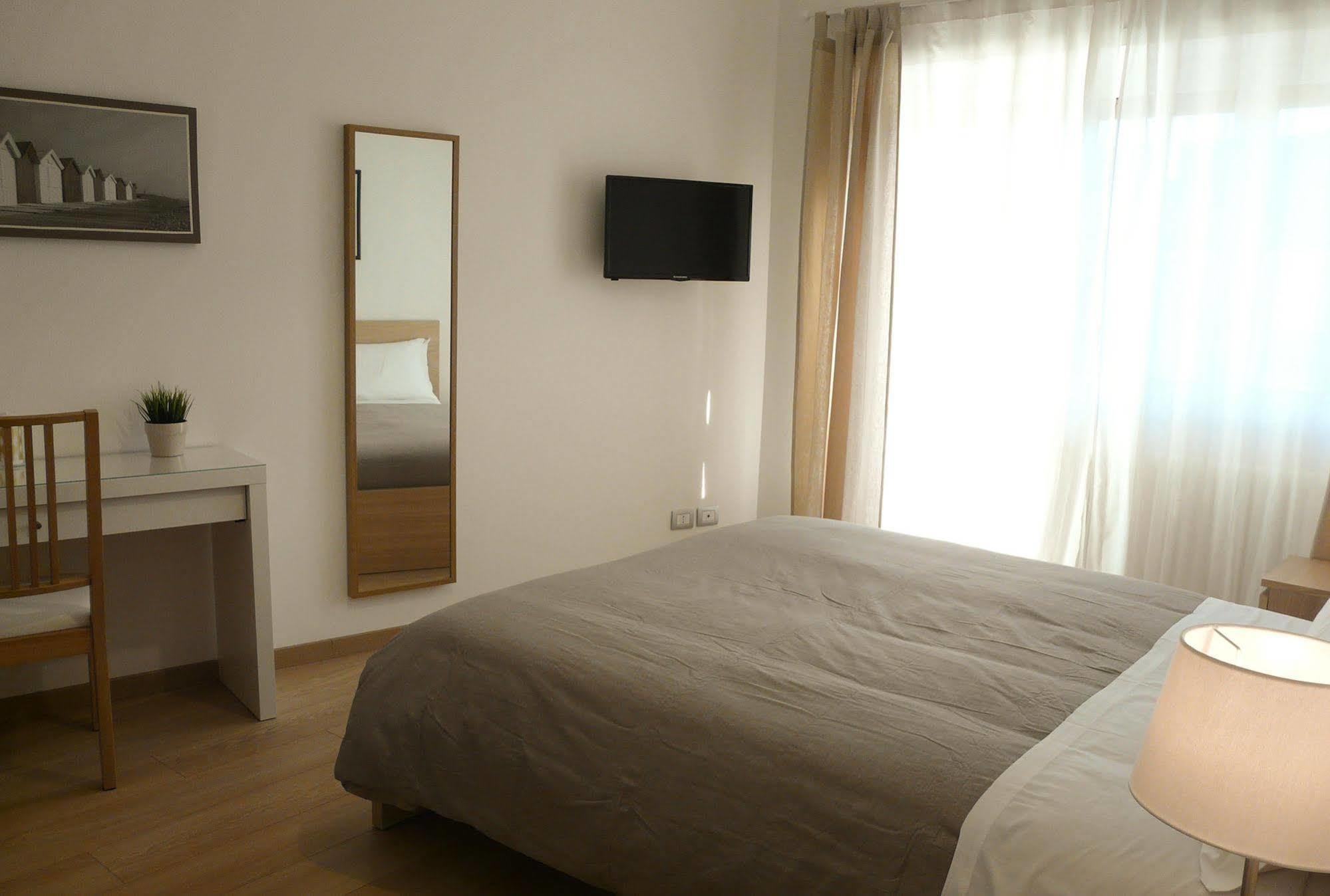 Atticoromantica 2* Roma