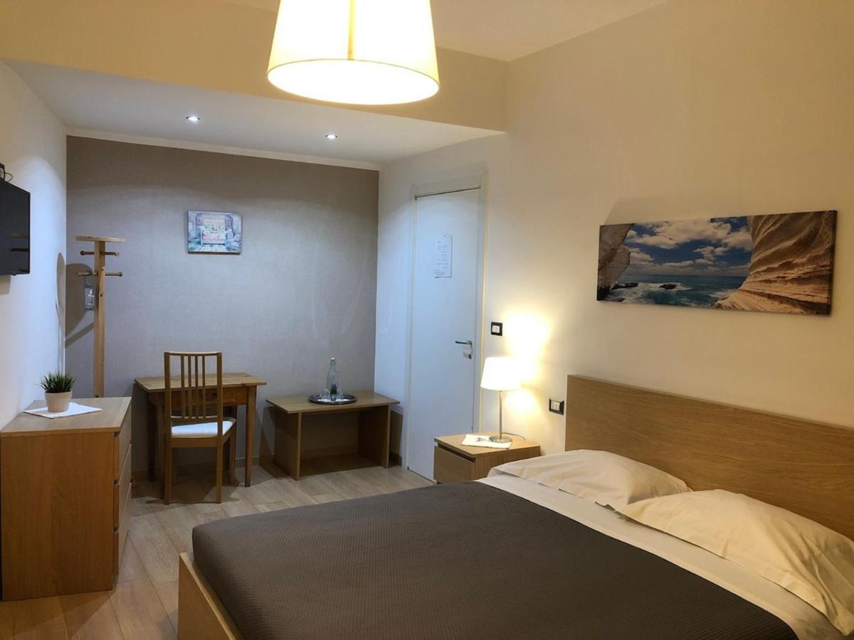 Atticoromantica Bed and breakfast 2*